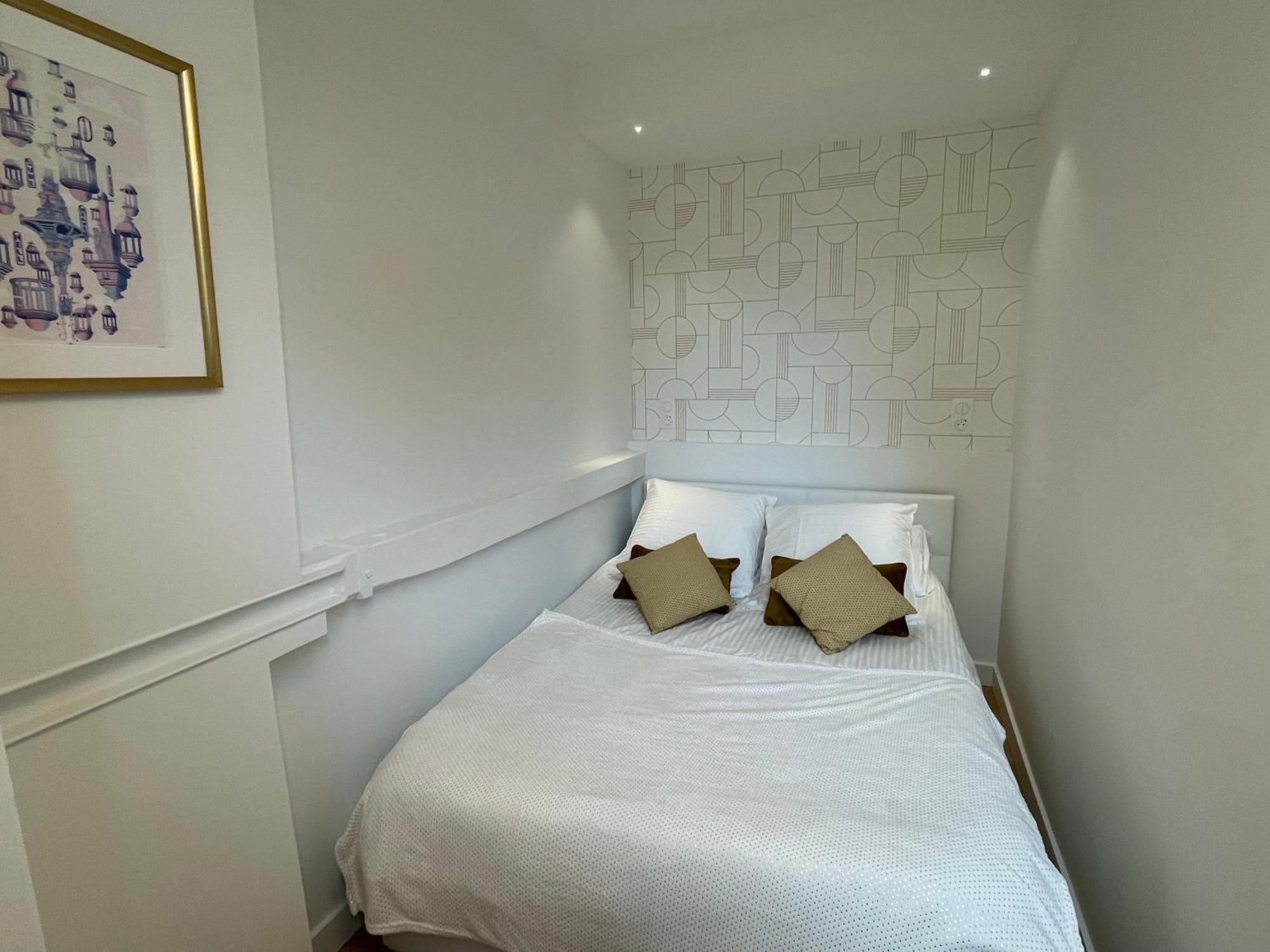 Appartements De Charme Du General Leclerc - Place D'Erlon - Hypercentre - Gare - Реймс Екстериор снимка