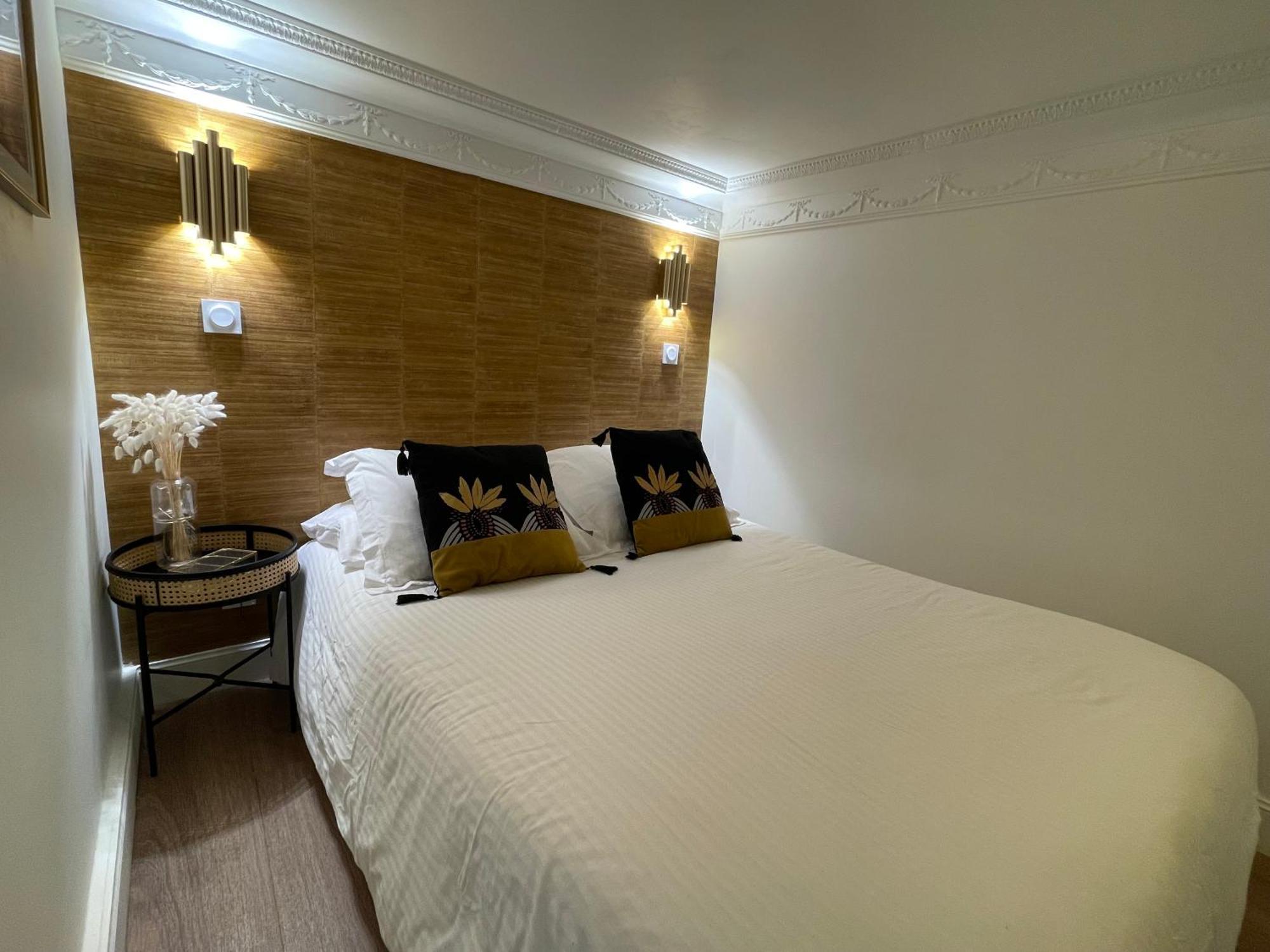 Appartements De Charme Du General Leclerc - Place D'Erlon - Hypercentre - Gare - Реймс Екстериор снимка