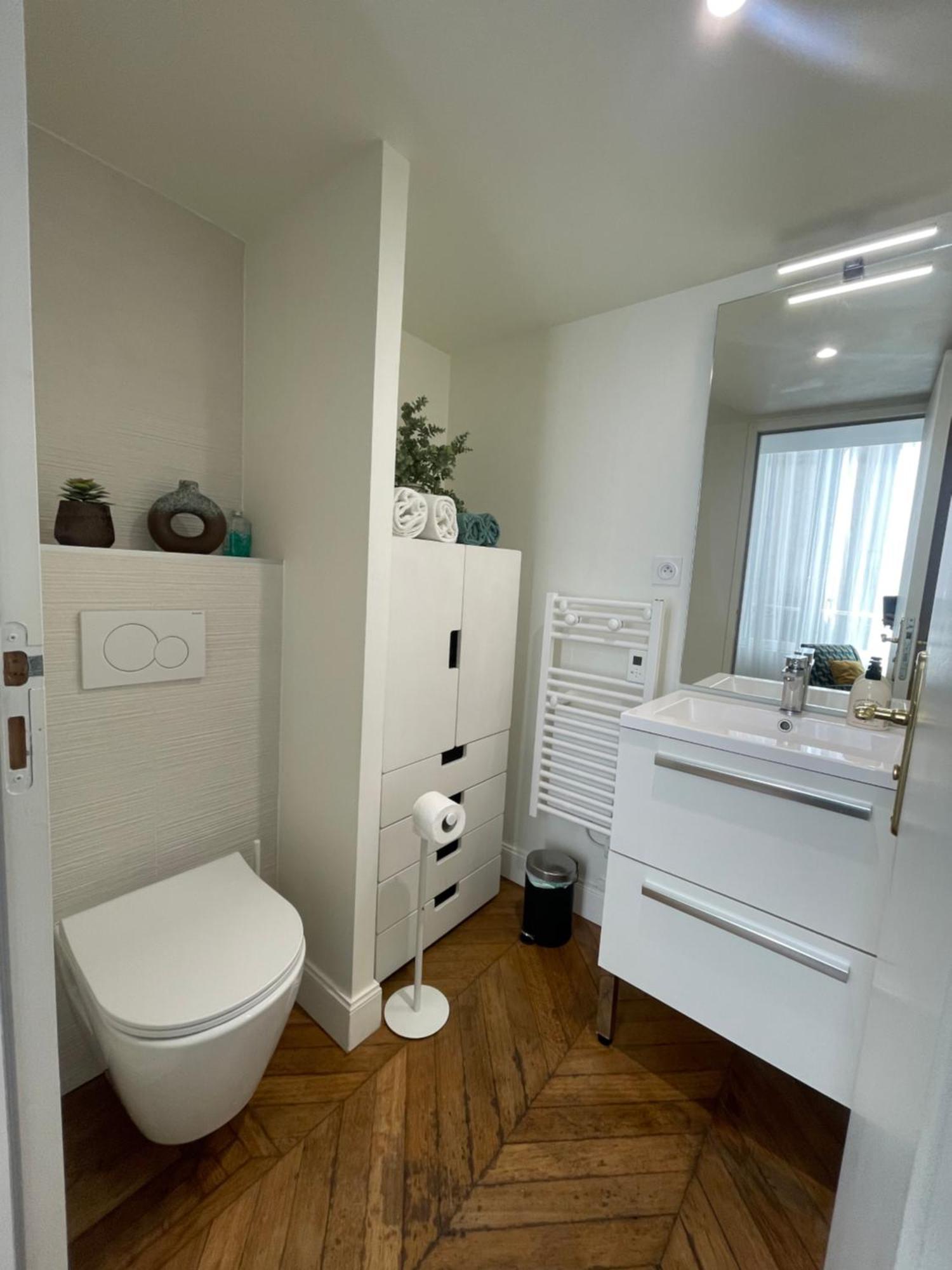 Appartements De Charme Du General Leclerc - Place D'Erlon - Hypercentre - Gare - Реймс Екстериор снимка